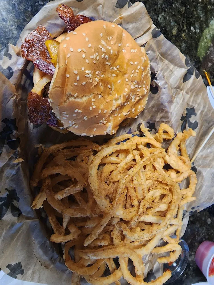 Bacon Cheeseburger & Onion Rings