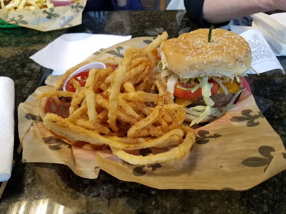 Cheeseburger and Fries